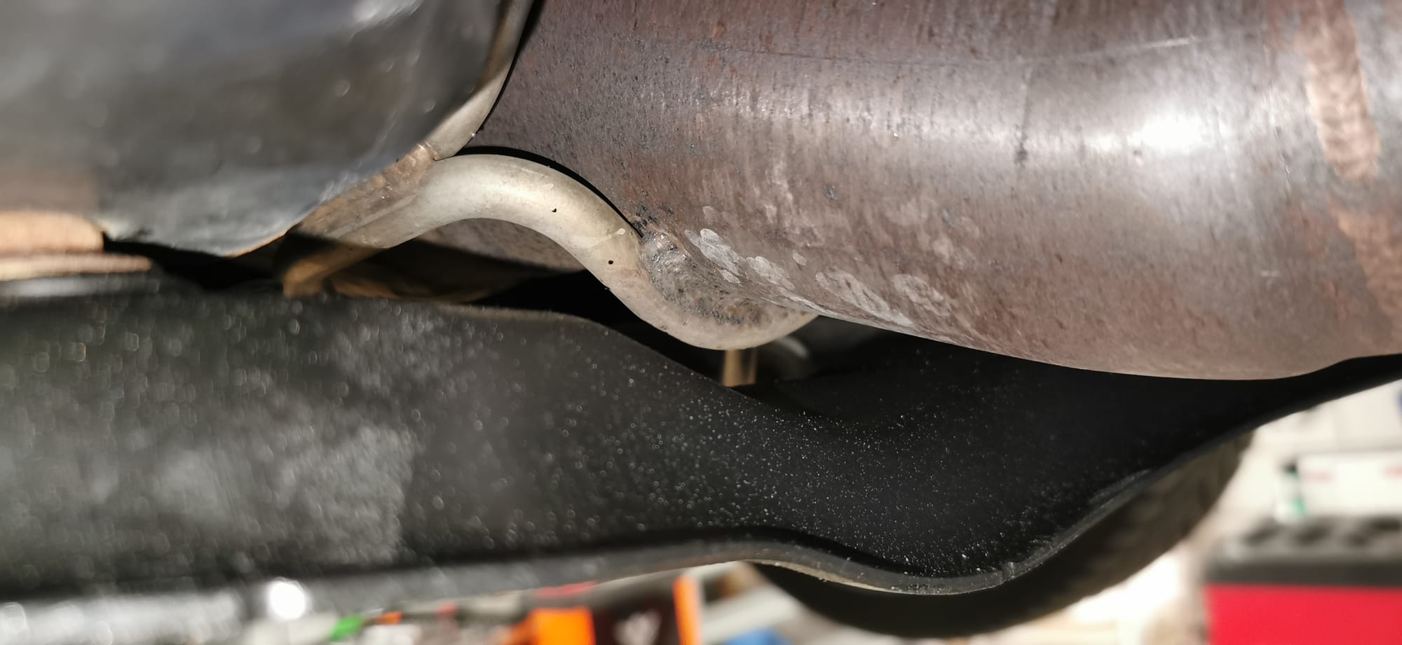 Ford Focus RS - Speed bumps causing bad vibration